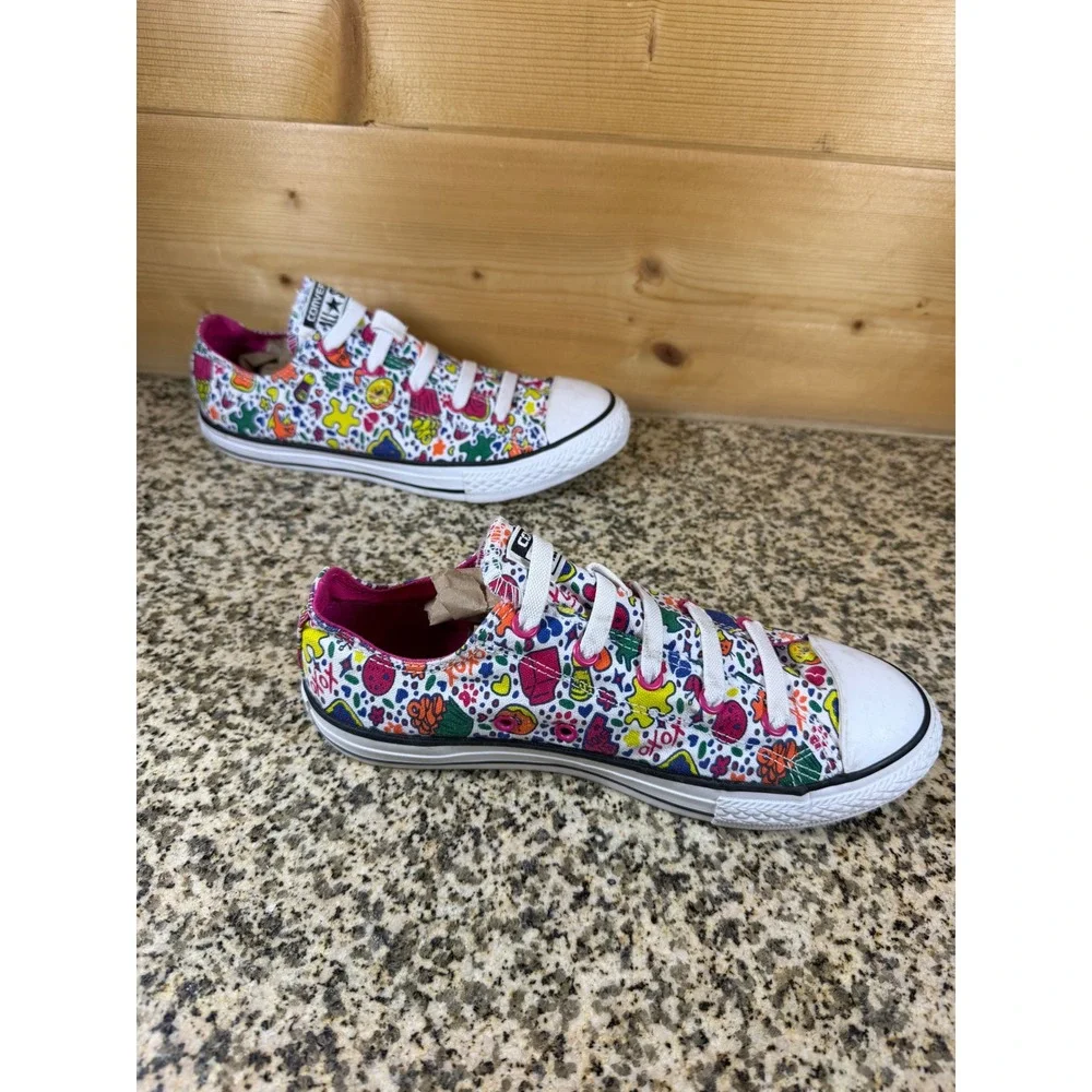 Converse Chuck Taylor AllStar Low Top Doodle Print Sneakers Multi-Color 4 Junior